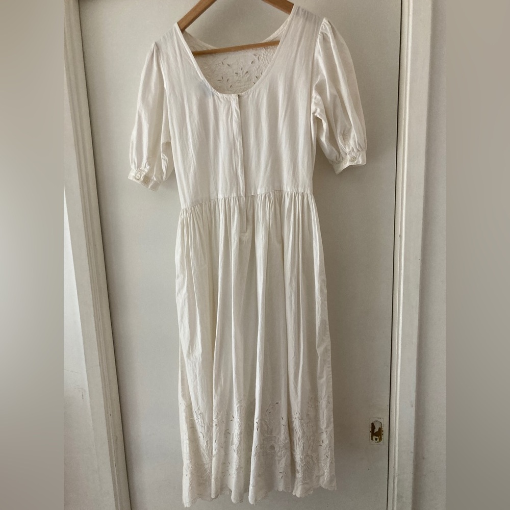 VINTAGE Dress - Picture 5 of 15